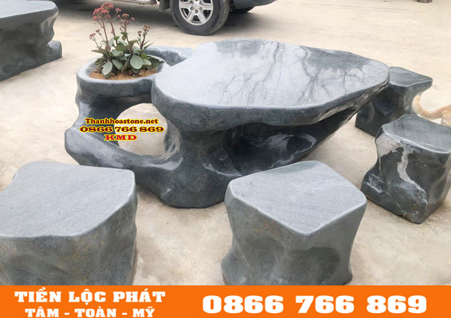 ban-ghe-da-tu-nhien-nguyen-khoi-cao-bang